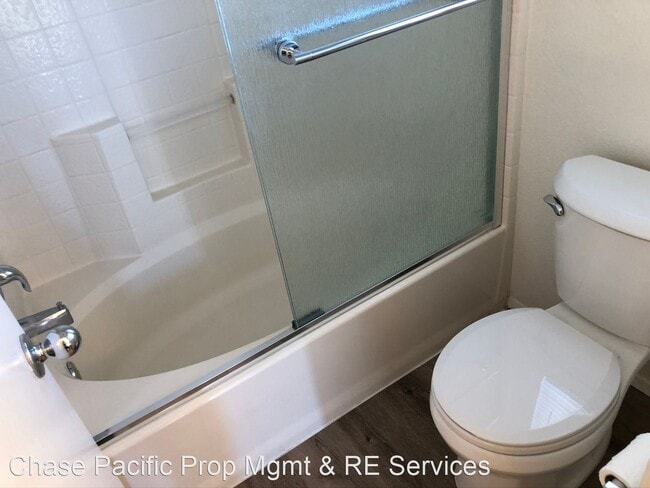 Building Photo - 2 br, 2 bath House - 11829 Spruce Run Dr. #A