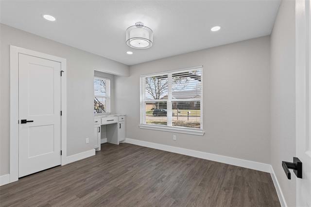 Building Photo - 409 Tucson Ct