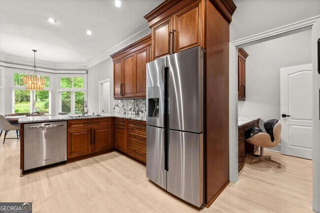 Building Photo - 1431 Waterford Green Dr