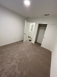 Building Photo - 2469 Cellar St