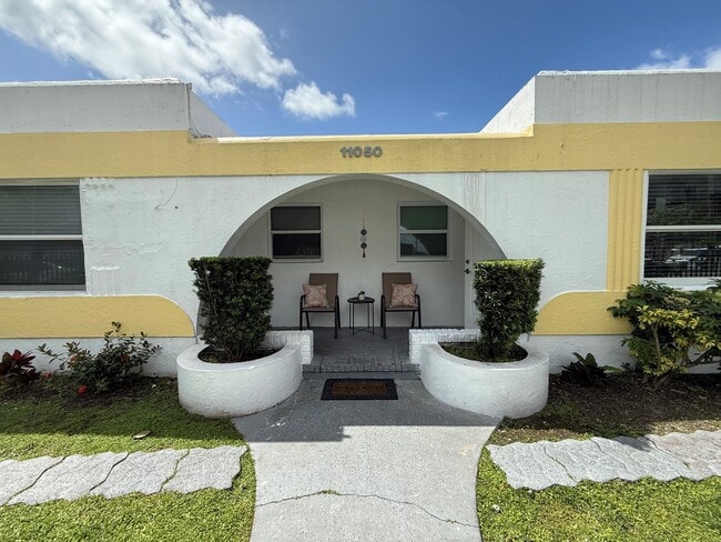 Building Photo - 11050 Biscayne Blvd