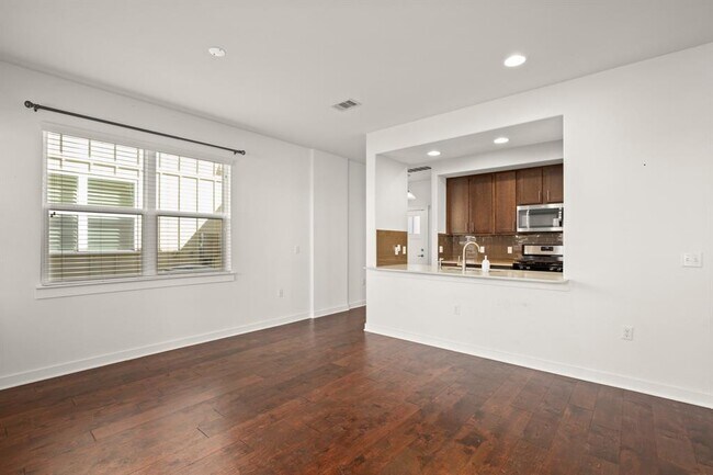 Building Photo - 8904 Parker Ranch Cir