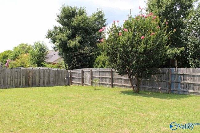 Building Photo - 2438 Belltown Dr SW