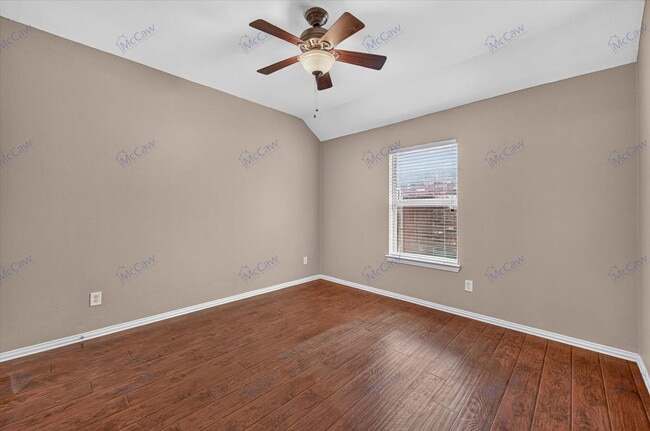 Building Photo - 9068 Weller Ln