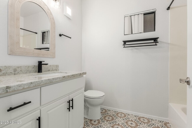 Building Photo - 295 N Rural Rd