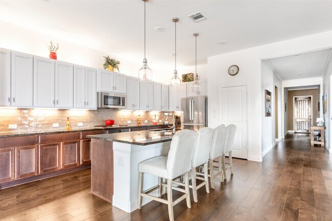 Building Photo - 16907 Kyler Crk Trl