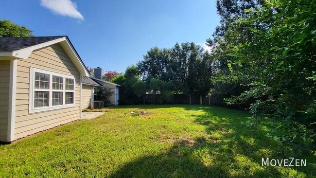 Building Photo - 2406 Sapling Cir