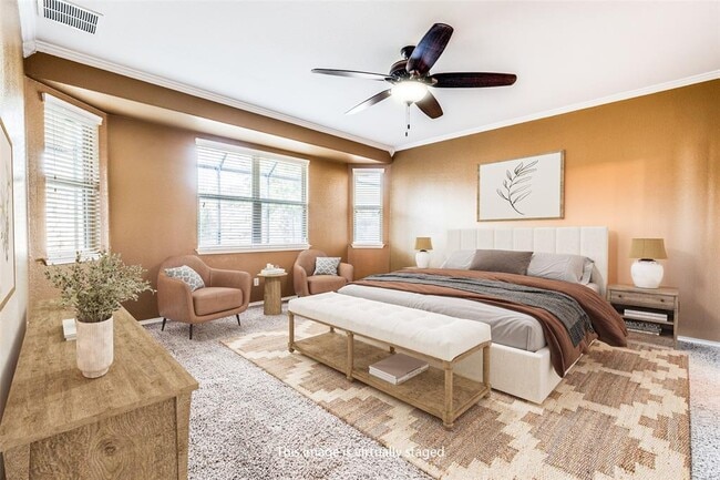 Building Photo - 305 Leather Oak Loop