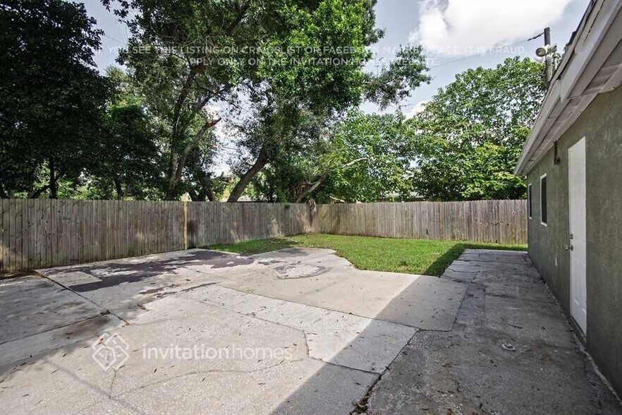 Building Photo - 5005 Steyr St