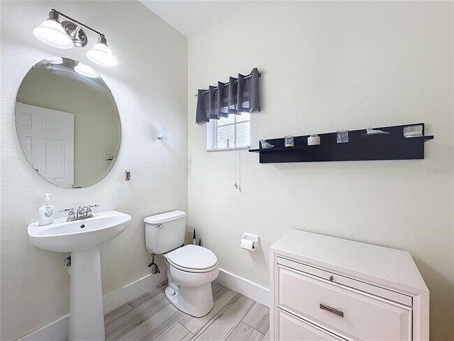 Building Photo - 15210 Windmill Harbor Ct