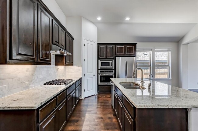 Building Photo - 2918 Diego Dr