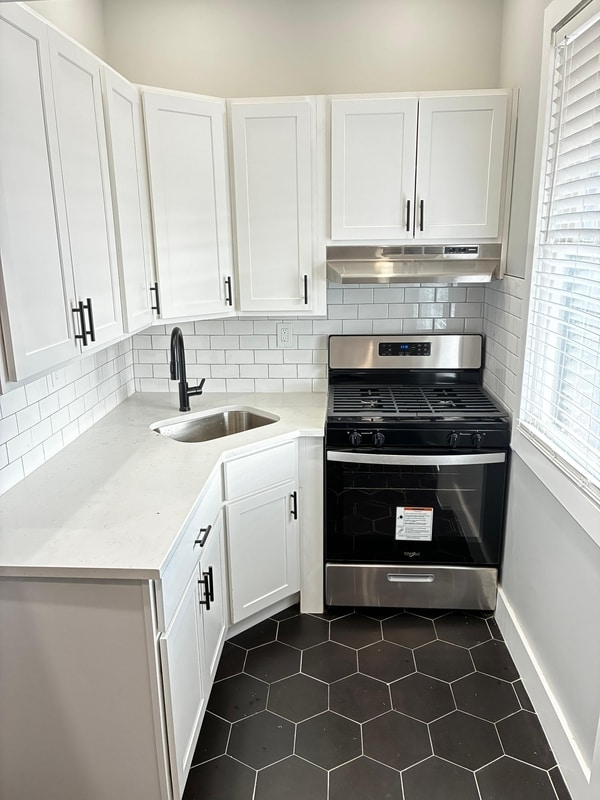 Building Photo - 2738 Riverside Ave