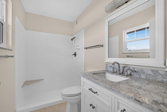 Building Photo - Affordable Sun city Home