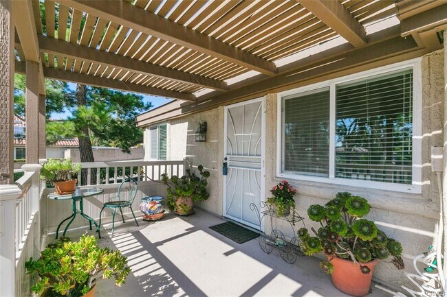 Building Photo - 25652 Rimgate Dr