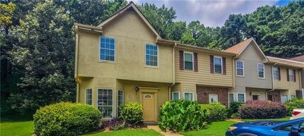 Building Photo - 2120 Fairways Ct