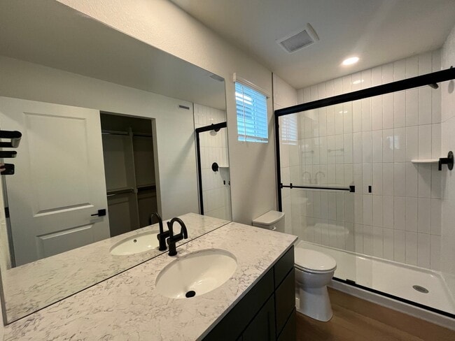 Building Photo - Fantastic New Home in Mosaic