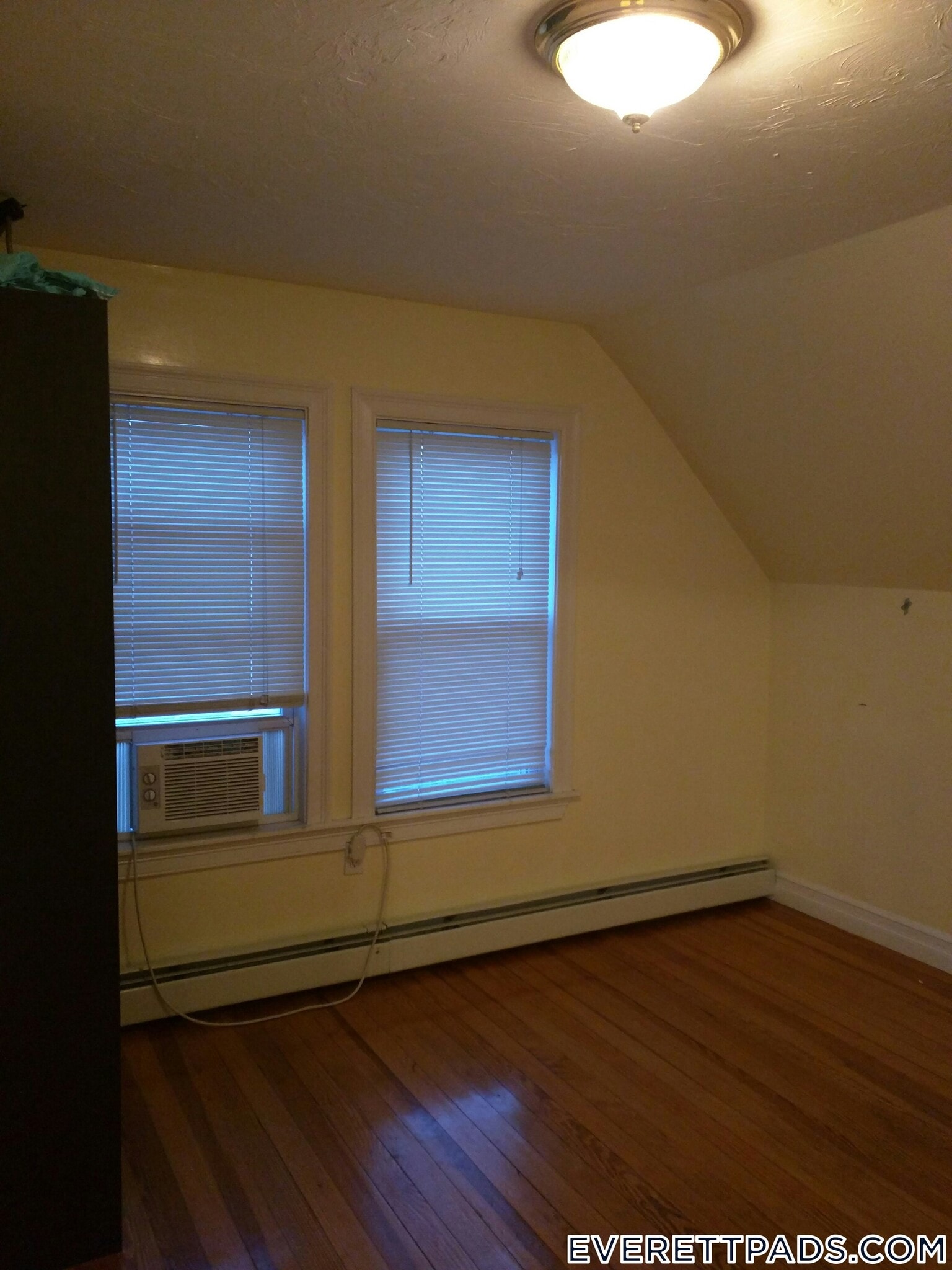 Building Photo - 161 Union St