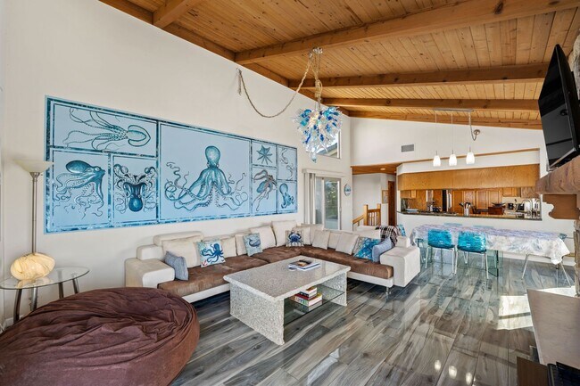 Building Photo - Mandalay Shores Beach| Home on Mandalay Be...