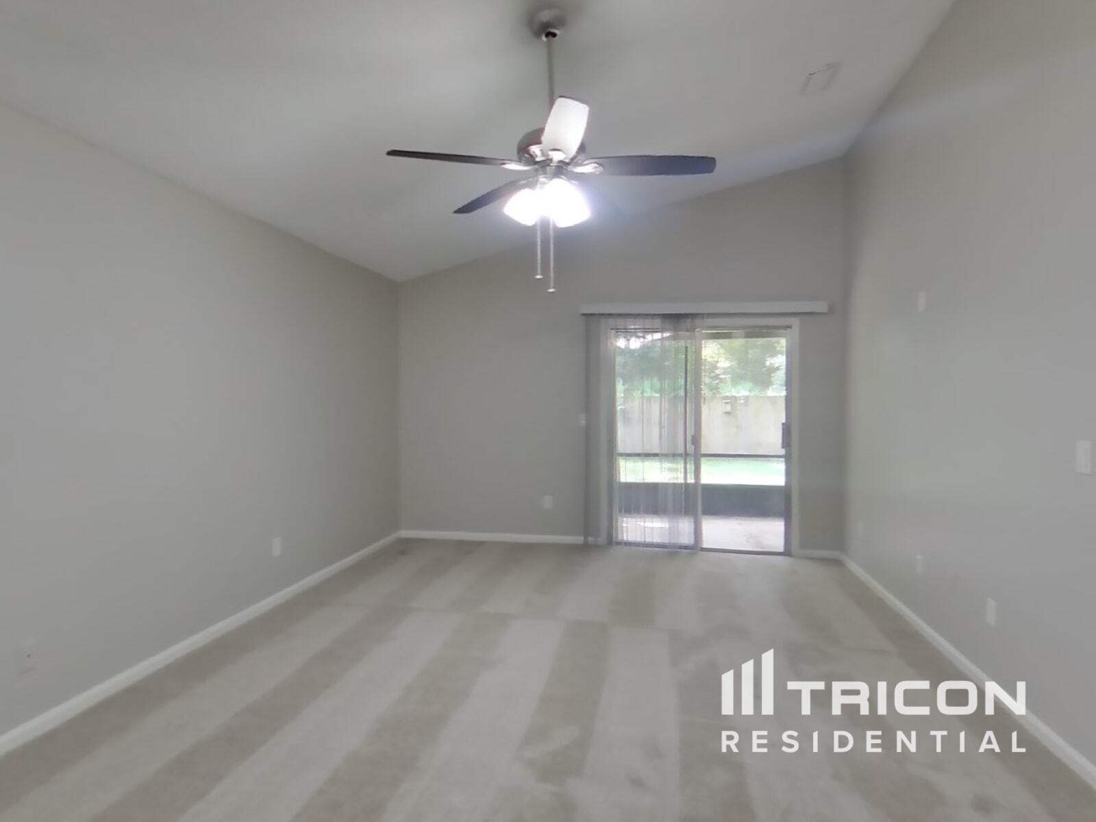 Building Photo - 2600 Malibu Cir