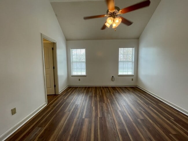 Building Photo - Ravenwood Subdivision, Horn Lake schools!