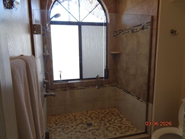 Building Photo - Immaculate West Lancaster One Story Offering 1699 sq. ft.