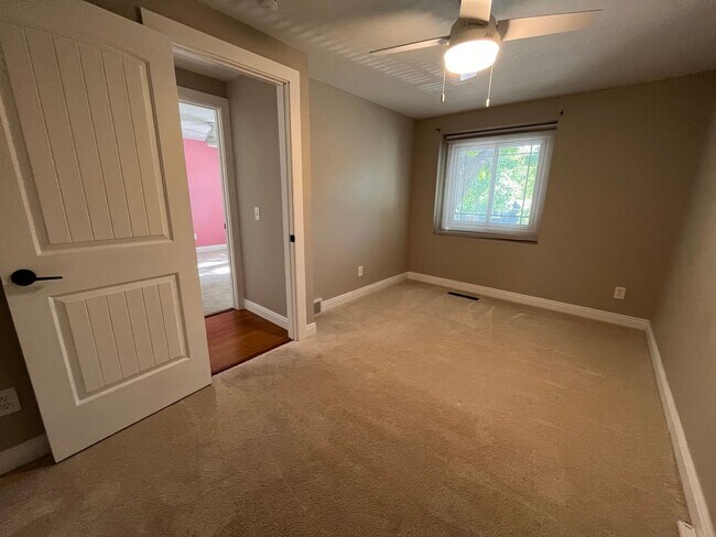 Building Photo - Beautiful Home in West Fort Collins