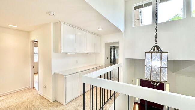 Building Photo - Spacious Two-Story Home with Three-Car Att...