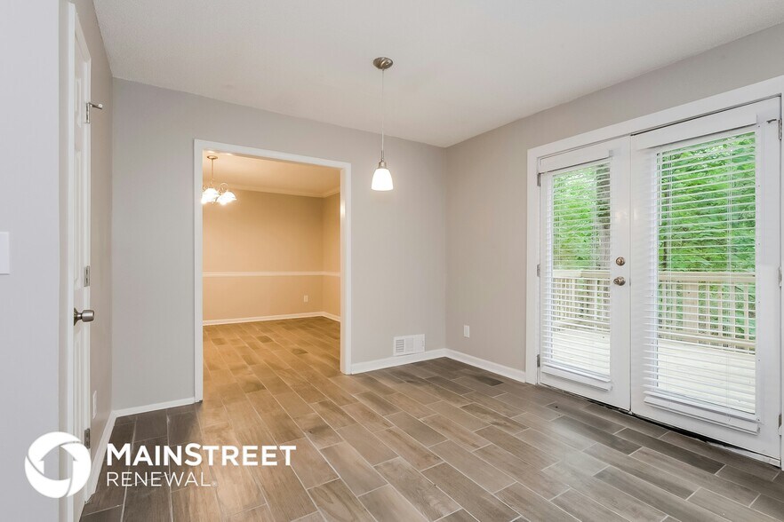 Building Photo - 998 Autumn Crest Ct