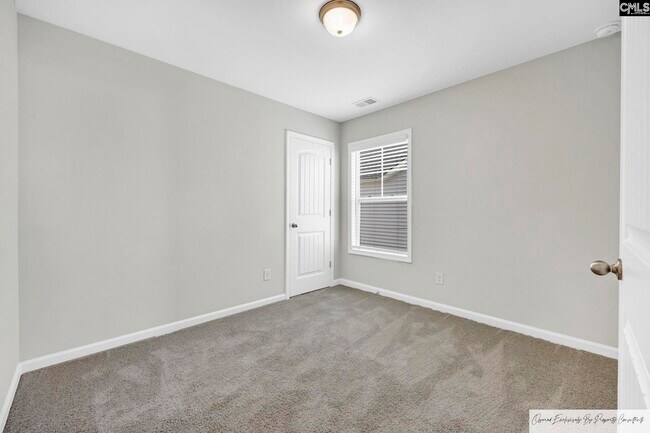 Building Photo - 154 Silver Run Pl