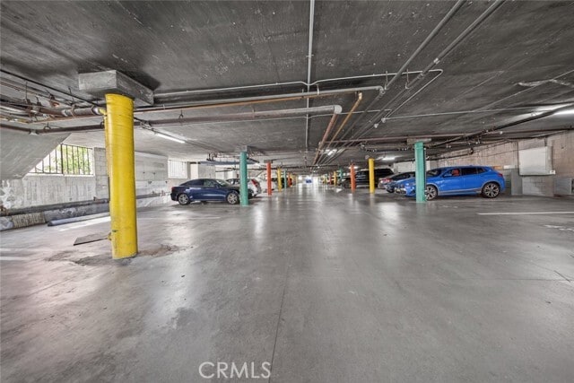 Building Photo - 1339 N Columbus Ave