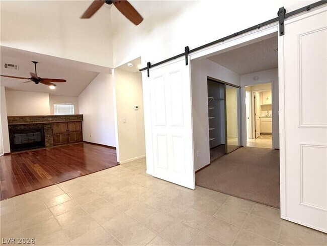 Building Photo - 3128 Donnegal Bay Dr