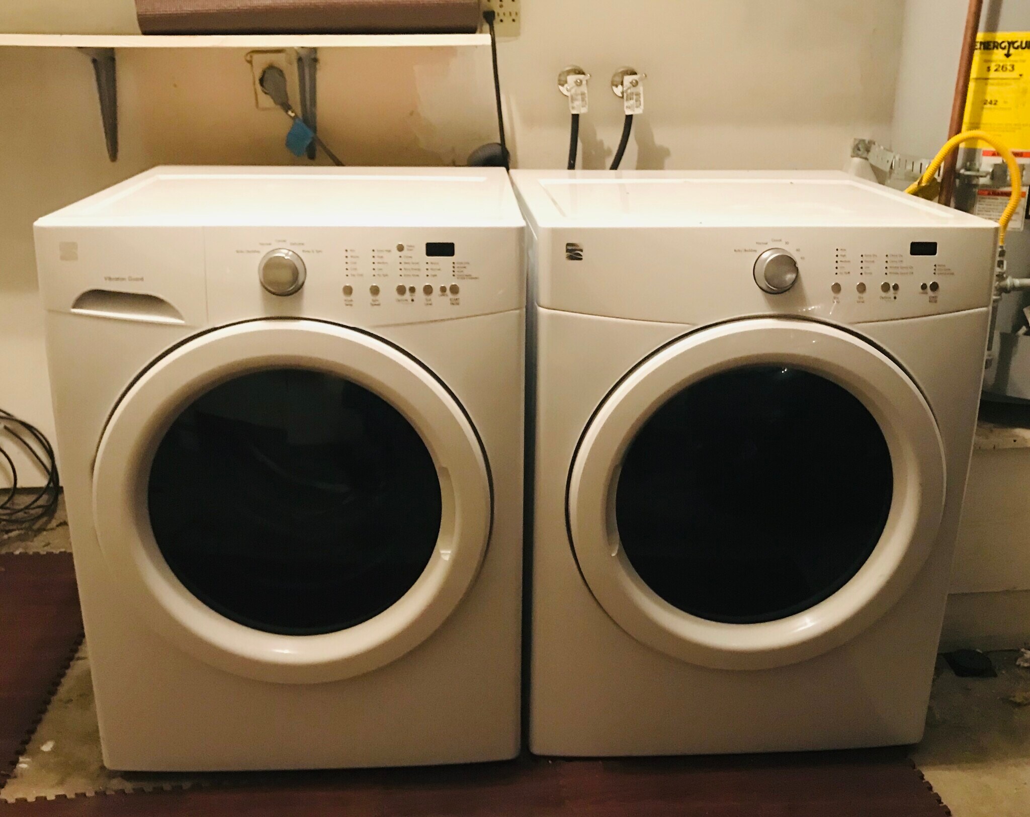 Washer and Dryer in Garage - 497 Daisydell Court