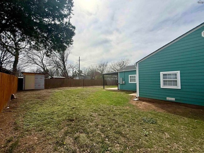 Building Photo - 1603 Oceola Ave