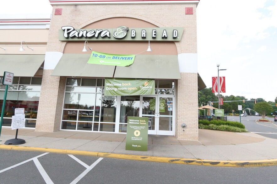 Colonnade-Panera Bread - 13619 Orchard Dr