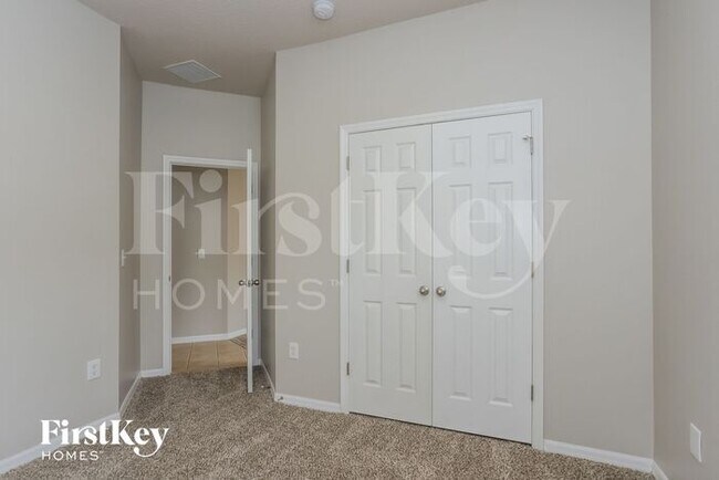 Building Photo - 10909 Wildcat Dr