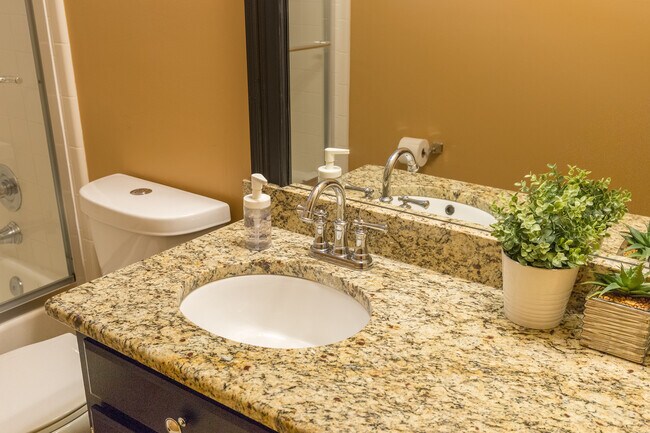 Half bath - 2216 Katherine Kiker Rd