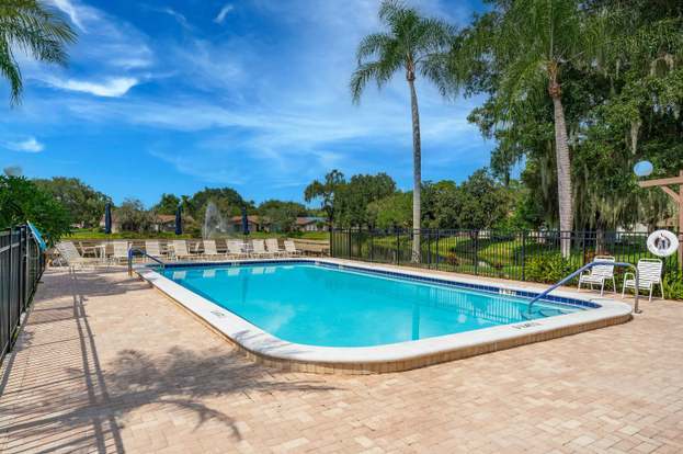Building Photo - 4665 Oak Hill Dr