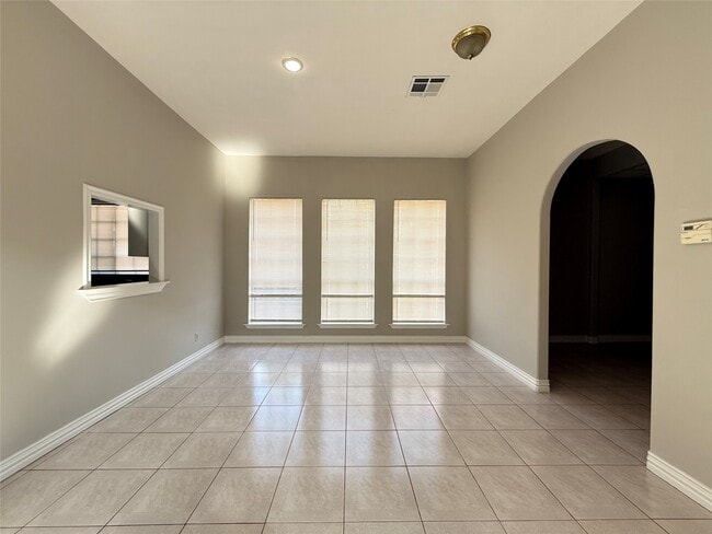 Building Photo - 11346 Old Telegraph Rd