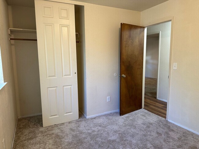 Building Photo - Charming Redding Home with Fireplace & Vau...