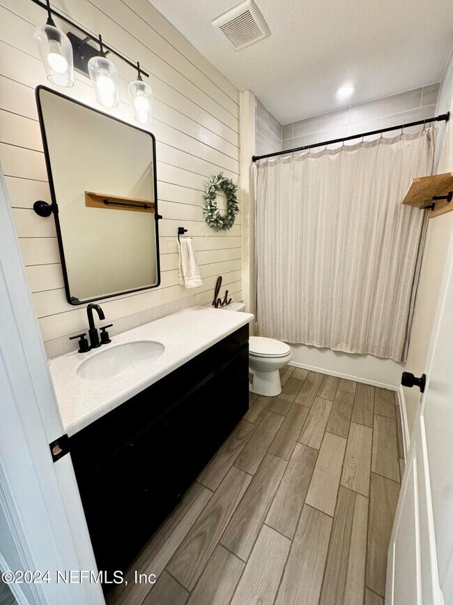 Building Photo - 7378 Rock Brook Dr