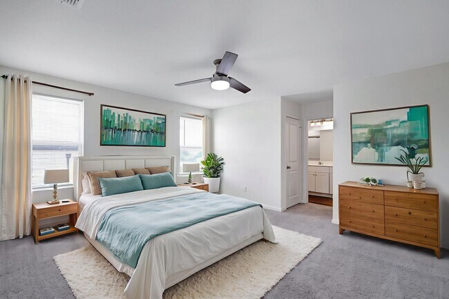 Building Photo - ***MOVE-IN SPECIAL: TWO WEEKS FREE***Spacious Two-Story Retreat on a Cul-de-Sac with Bonus Room