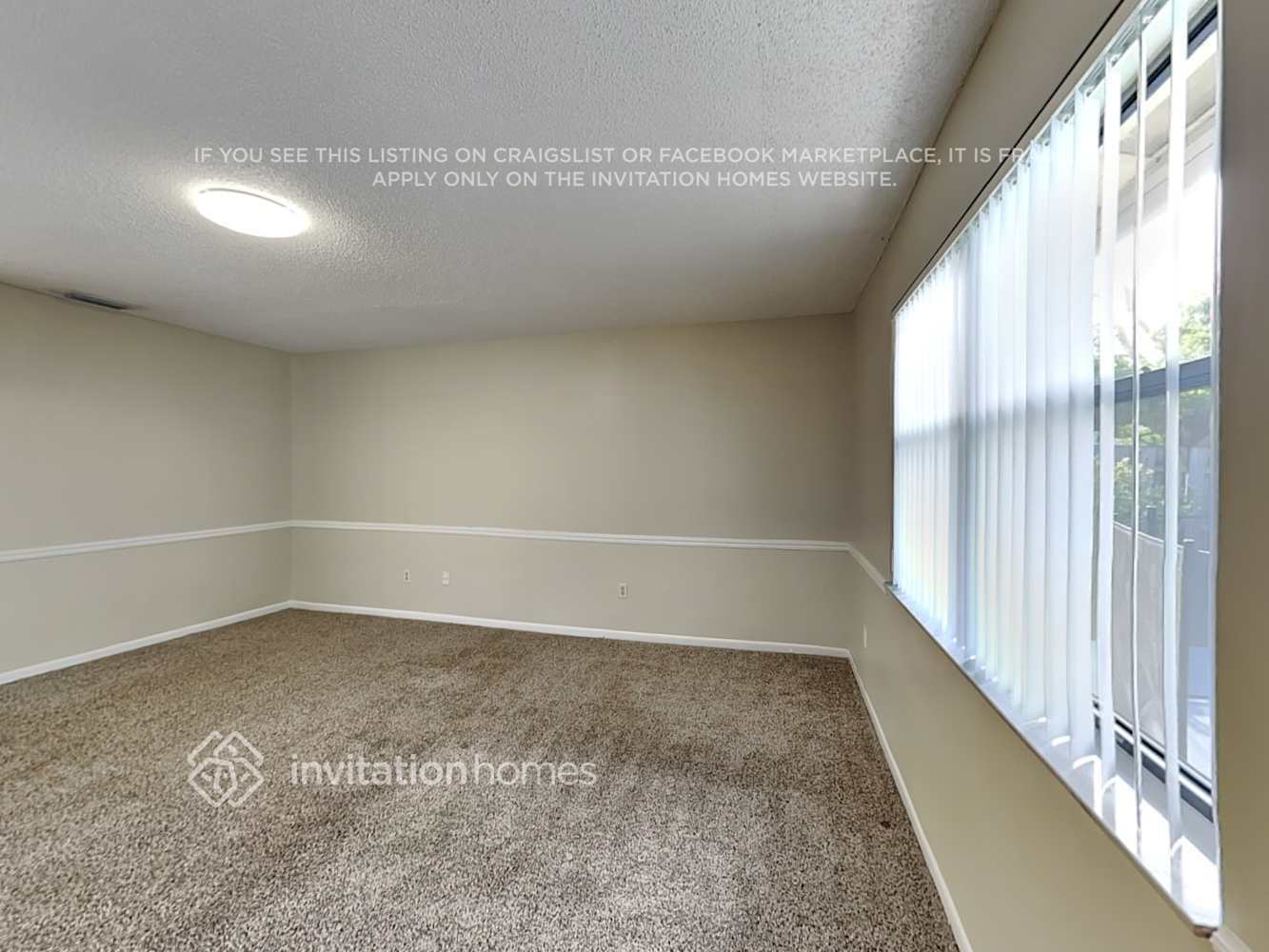 Building Photo - 15520 Briarwood Manor
