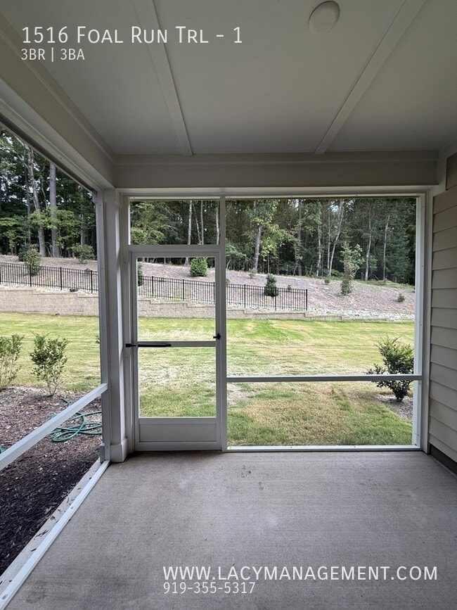 Building Photo - 1516 Foal Run Trl