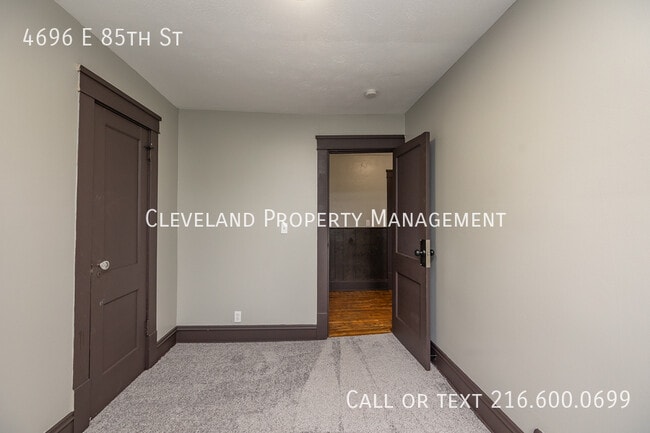 Building Photo - 4696 E 85th St