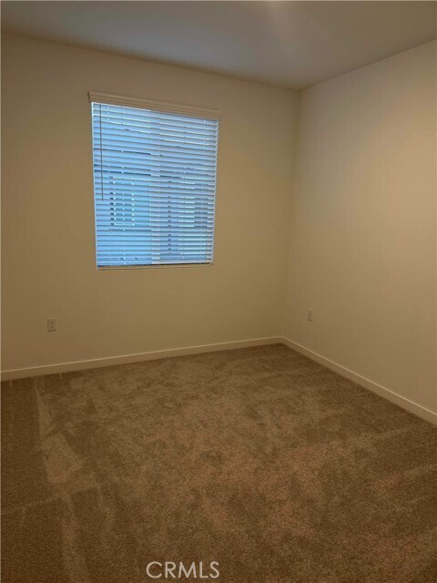 Building Photo - 32879 Manhattan Ave