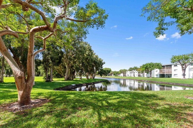 Building Photo - 15075 Witney Rd