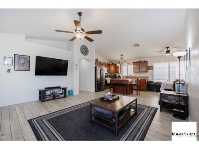 Building Photo - $500 OFF FIRST MONTH'S RENT MOVE IN SPECIAL! Exceptional 4/2 Phoenix House- Spacious 4 Bed Retreat w