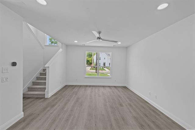 Building Photo - 307 Athenia Dr