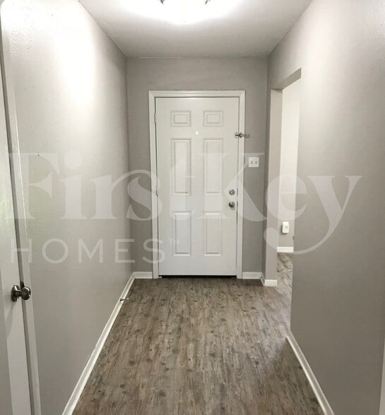 Building Photo - 6719 Indian Falls Dr