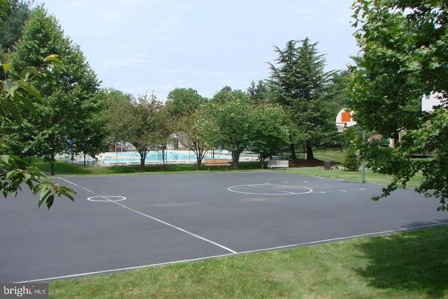 Building Photo - 7706 Havenside Terrace